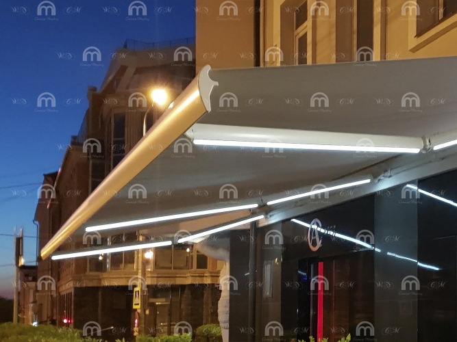Маркиза выдвижная - кассетная, закрытый тип